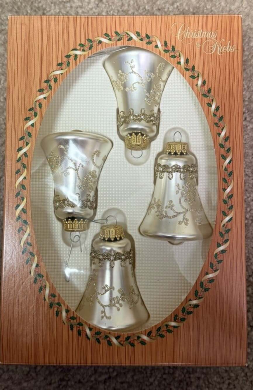 Christmas By Krebs Vintage Set Of 4 Bell Ornaments Ivory Hand Made Gold Glitter